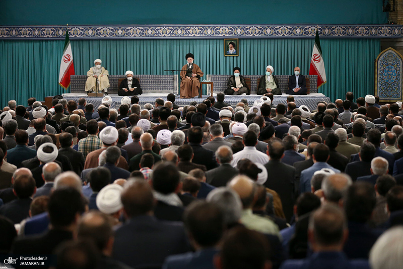 دیدار مسئولان نظام و سفرای کشورهای اسلامی با رهبر معظم انقلاب