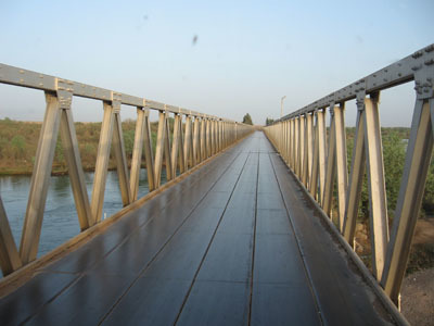 نماینده مردم شوش از توقف ساخت پل ناجیان بر روی رودخانه کرخه انتقاد کرد