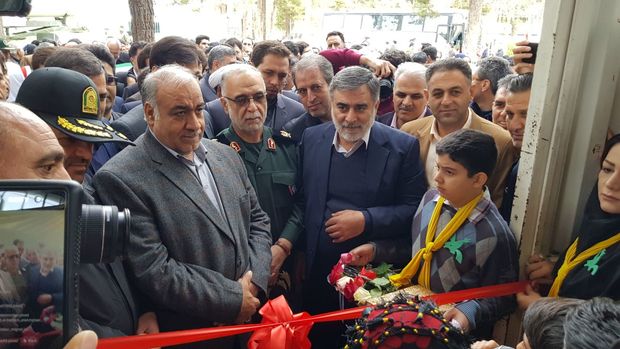 نمایشگاه دستاوردهای چهل ساله انقلاب در کرمانشاه گشایش یافت