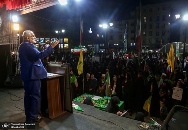 پنجاه و ششمین شب اجتماع پر شور مردم در میدان منیریه