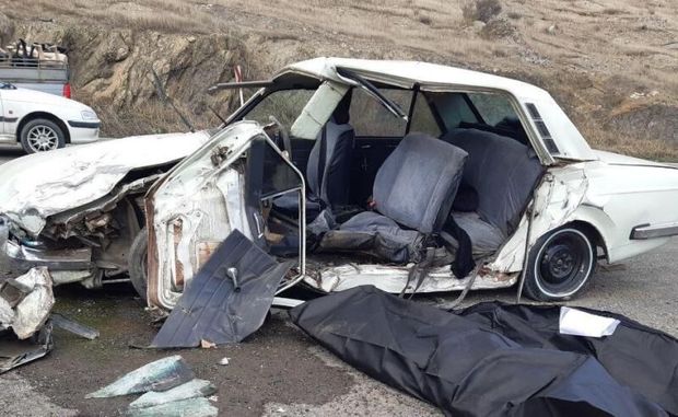 تصادف رانندگی در محور کامیاران - سنندج ۲ کشته بر جا گذاشت