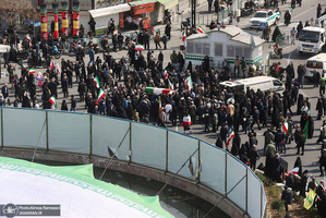 مراسم تشییع پیکرهای مطهر 84 شهید قهرمان ناوشکن دنا -1