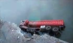 2 کشته بر اثر واژگونی کامیون در محور بیستون- سنقر به روخانه