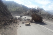 رانش کوه چند روستای منطقه ولوپی سوادکوه را مسدود کرد