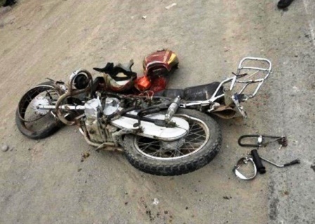 2 سرنشین موتورسیکلت در سانحه جاده ای تویسرکان جان باختند
