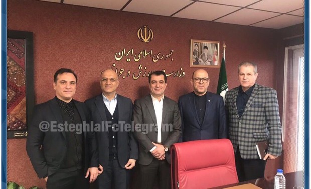 فتحی رسما مدیرعامل استقلال شد و سعادتمند رئیس هیات مدیره+ عکس
