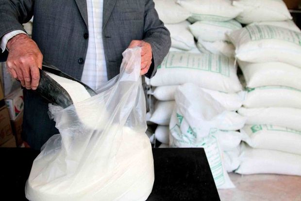 تعاون روستایی سمنان ۱۳۳ تن برنج و شکر ویژه ماه محرم توزیع می‌کند