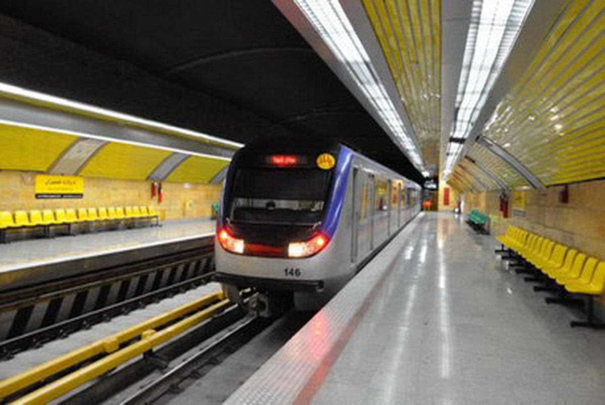 حافظی : 4200 نفر بدون آزمون و مصاحبه در شرکت مترو استخدام شده اند