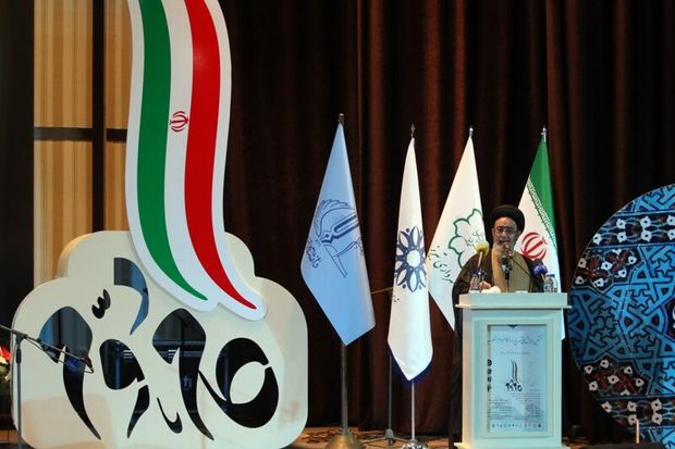 نخستین همایش ملی «شهر پایدار و گام دوم انقلاب» در تبریز برگزار شد