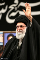 دیدار هزاران نفر از مردم قم با رهبر معظم انقلاب