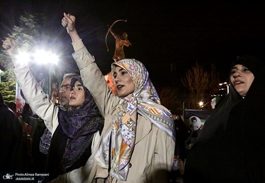 بیست و پنجمین شب اجتماع پرشور مردمى در میدان ونک