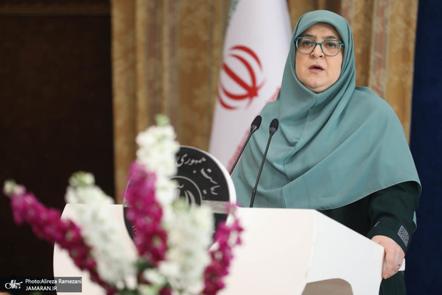 سخنگوی دولت: با مقصران حادثه بندر شهید رجایی برخورد جدی خواهد شد/ خط قرمزهای ایران در مذاکرات مشخص است/ در تجمع معلمان معلمی بازداشت نشد/ گزارشهای متعددی درباره ارسال پیامک {حجاب} به شهروندان داریم/ جلوگیری از تکرار روشهای ناکارآمد گذشته در دستور کار است
