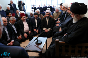 دیدار وزیر اوقاف و جمعی از علمای سوریه با رهبر معظم انقلاب