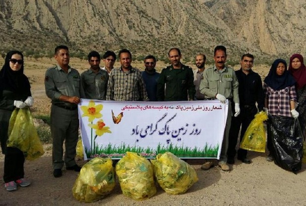 مدیرکل محیط زیست فارس: کار ما جمع آوری زباله نیست