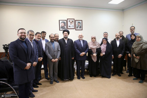 دیدار دکتر ظریف  معاون راهبردی رئیس جمهور و جمعی از مدیران با سید حسن خمینی