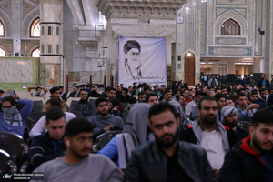 گردهمایی سراسری بسیج دانشجویی و طلاب در حرم مطهر امام خمینی (س) - 1