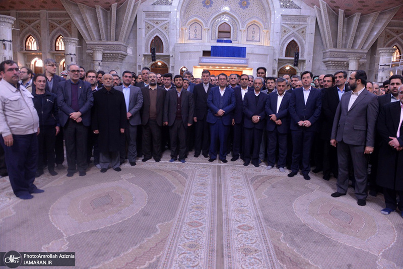 تجدید میثاق وزیر و مدیران وزارت صنعت، معدن و تجارت با آرمان های امام(س)