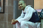 حراج مدال المپیک قهرمان تکواندو برای کمک به زلزله‌زدگان میانه