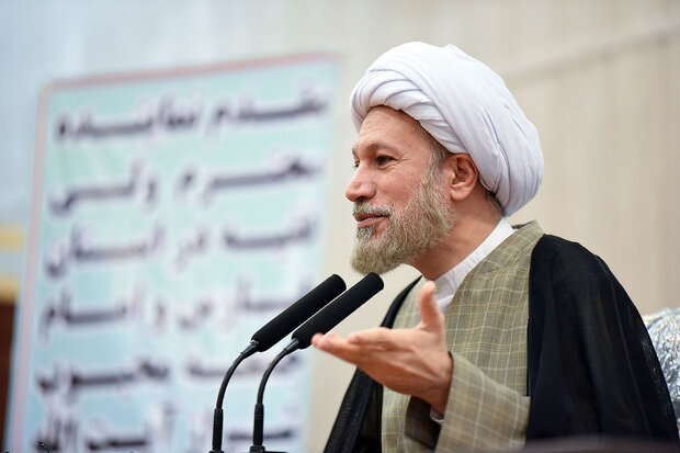 هشدار امام جمعه شیراز به مسئولین اجرایی کشور