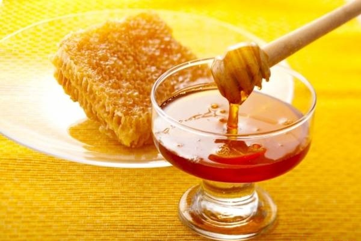 تاثیر مصرف عسل برای رفع بوی بد دهان
