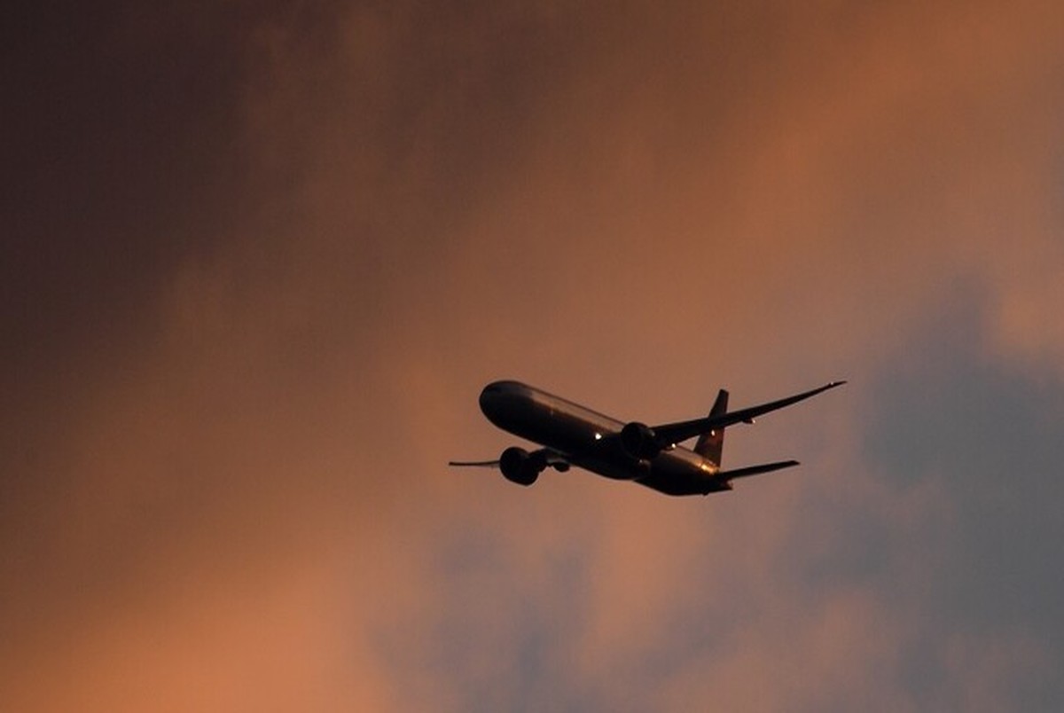 هشدارهای بی نتیجه سازمان هواپیمایی/ ایرلاین ها همچنان به افزایش غیرقانونی قیمت بلیط هواپیما اصرار می کنند