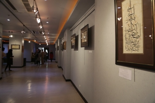 24 نمایشگاه در گالری سوره حوزه هنری کردستان دایر شد