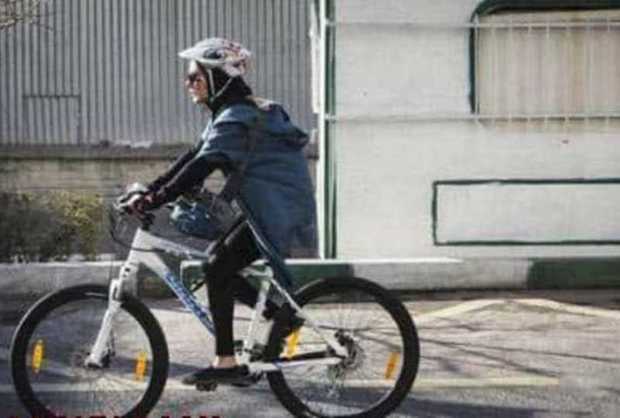 بانوان می توانند از مسیرهای دوچرخه سواری شیراز استفاده کنند