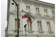 پرچم ایران در وین به احترام ملوانان سانچی نیمه افراشته شد + عکس