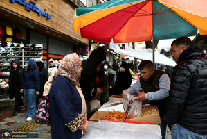ساعات پايانی سال ۱۴۰۴ در میدان تجریش