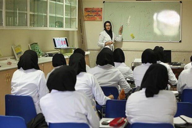 یکهزار دانشجو در دانشگاه علوم پزشکی زنجان پذیرش می‌شوند
