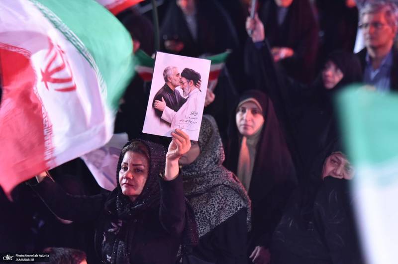 پنجاه و پنجمین شب اجتماع پر شور مردم در میدان جمهوری اسلامی