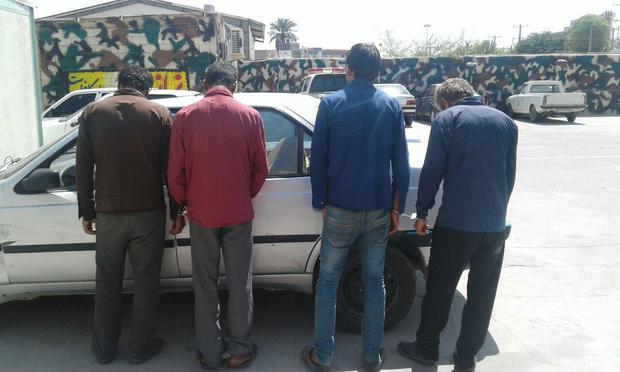 باند سارقان خودرو در عنبرآباد دستگیر شدند