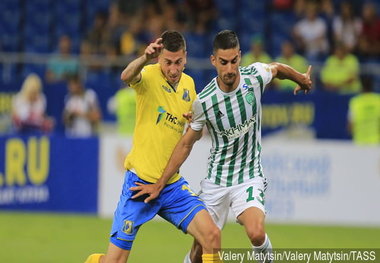 میلاد محمدی بهترین بازیکن گروژنی در کراسنویارسک + عکس
