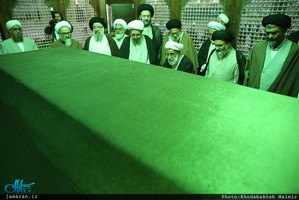 تجدید میثاق هیأت رئیسه و اعضای مجلس خبرگان رهبری با آرمان های امام خمینی(س)