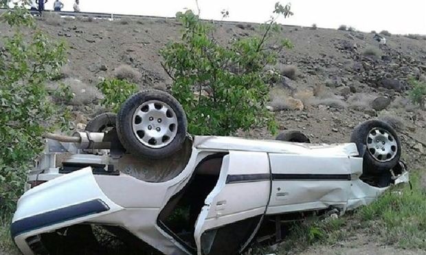 واژگونی خودرو مرگبارترین حادثه جاده ای در استان اصفهان است