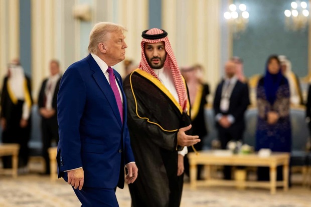 سامانه دفاع هوایی THAAD آمریکا در عربستان  مستقر شد؛ ترامپ و محمد بن سلمان از چه می‌ترسند؟