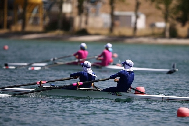 دختران قایقران هرمزگان به رقابت های انتخابی تیم ملی اعزام شدند