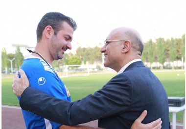 جلسه فتحی و استراماچونی در تمرین امروز استقلال+عکس
