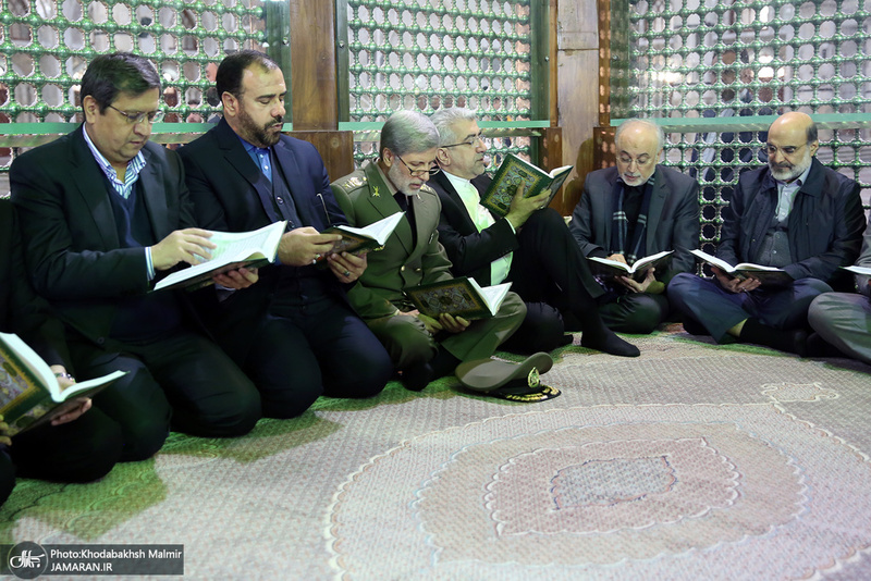 تجدید میثاق رئیس جمهور و اعضای هیأت دولت با آرمان‌های حضرت امام(س)