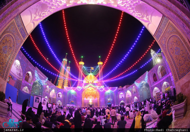 حال و هوای حرم کریمه اهل بیت(ع) در شب میلاد امام رضا(ع)