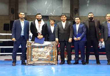 مراسم افتتاحیه مسابقات بوکس قهرمانی کشور در اهواز برگزار شد