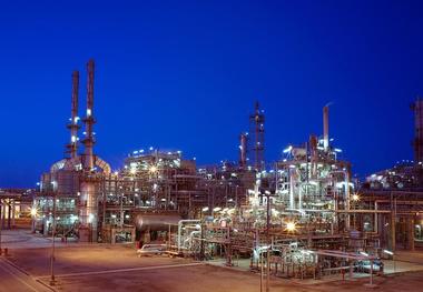 «اروند» عضو نامدار هلدینگ خلیج فارس چگونه در صف مدعیان بازار پر رقابت پتروشیمی ایستاد؟ راهی که غول تولیدکننده PVC ایران به سمت«بورسی شدن» پیمود