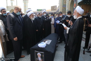 مراسم تشییع پیکر آیت الله حسن ممدوحی(ره)