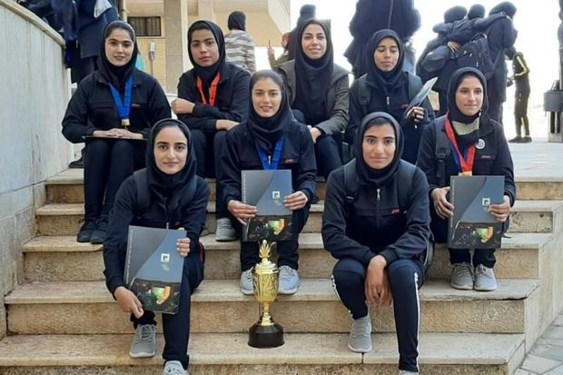 دانشجویان جیرفتی در مسابقات دومیدانی منطقه هشت کشور خوش درخشیدند
