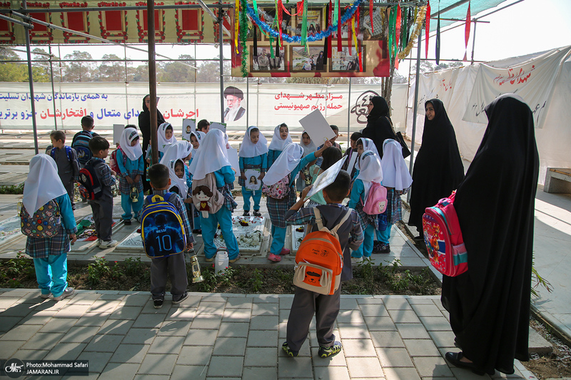 گرامیداشت روز جهانی کودک در قطعه شهدای جنگ ۱۲ روزه