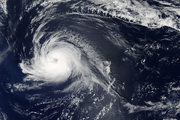 با کمک این ماهواره طوفان های اقیانوسی را پیش بینی کنید
