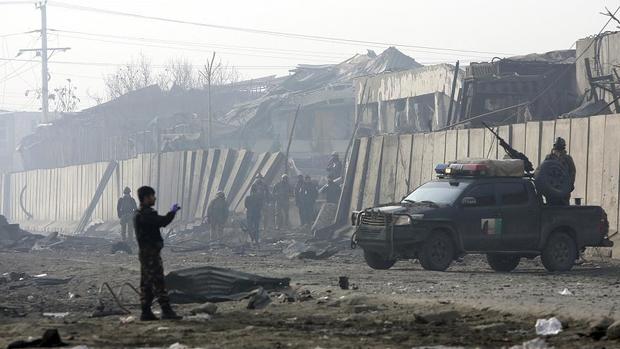 کشته شدن 126 نیروی امنیتی افغانستان در حمله طالبان 