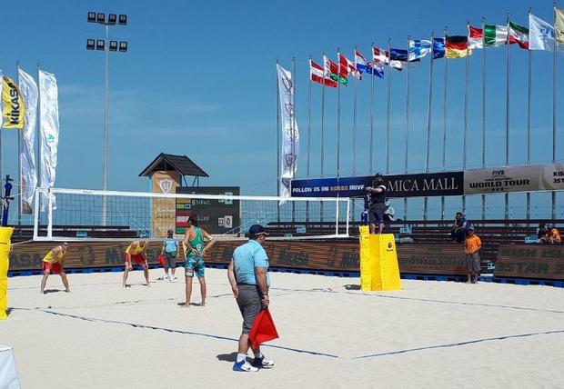 تور جهانی والیبال ساحلی کیش با حضور 36 کشور آغاز شد