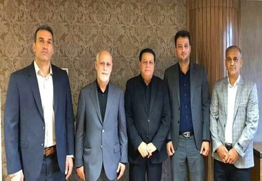 حضور مدیران سپاهان در اردوی تیم در قطر 
