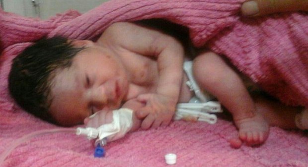 نوزاد یک روزه ای در یکی از محله های شهر قروه رها شد